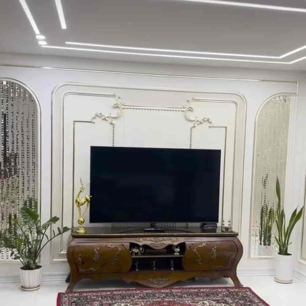 طراحی لوکس قاب دیوار تی‌وی با نصب سریع برای دکور دیوار تلویزیون منازل